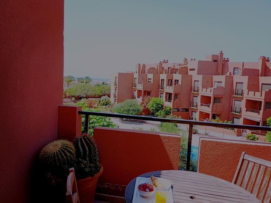 Apartamento Con Vistas El Medano  Exterior photo
